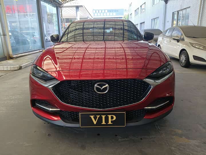 Фото 2 - Mazda CX-4