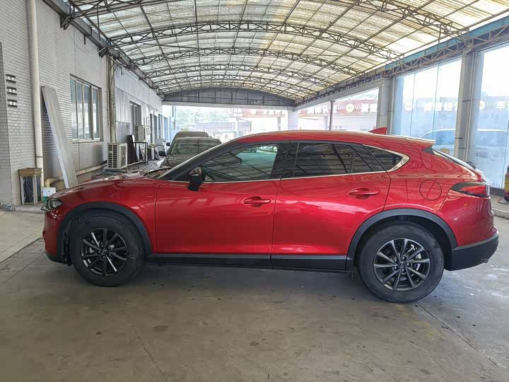 Фото 5 - Mazda CX-4