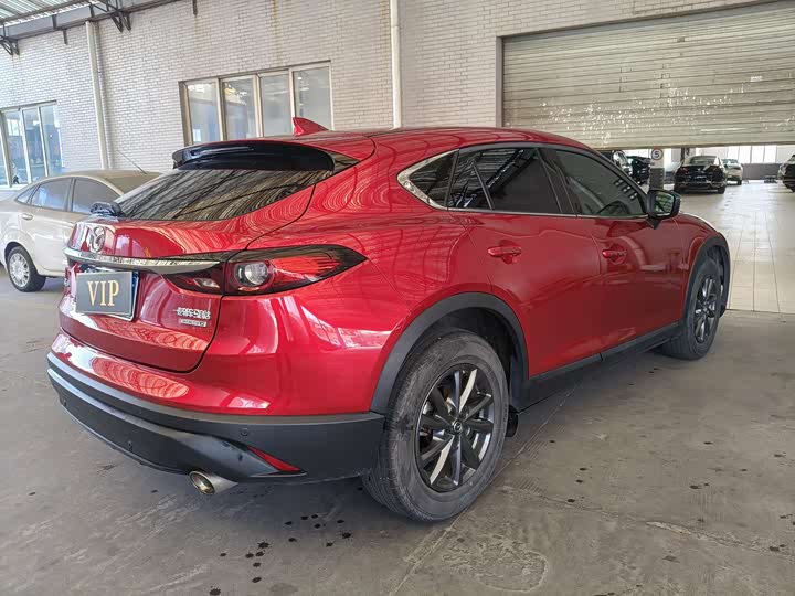 Фото 6 - Mazda CX-4
