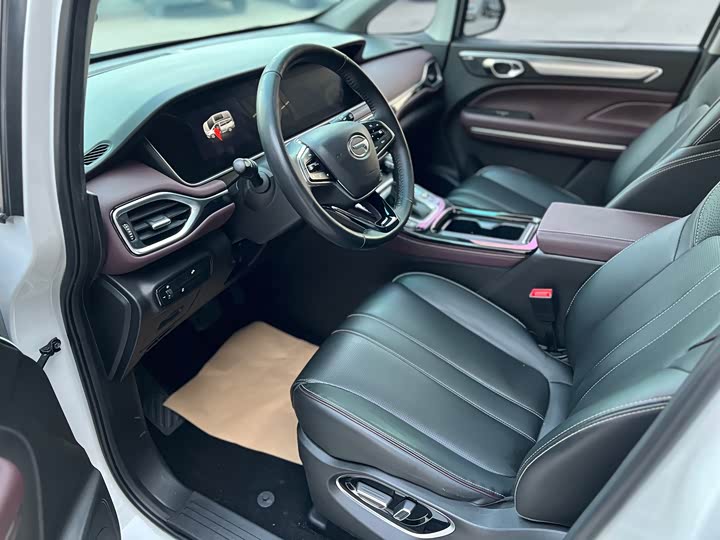 Фото 9 - GAC Trumpchi M6