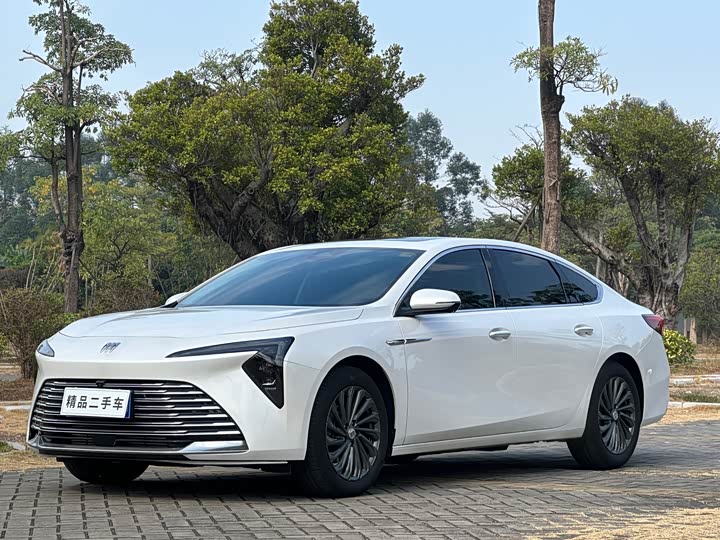 Фото 1 - Buick LaCrosse