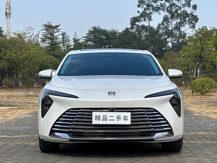 Фото 2 - Buick LaCrosse