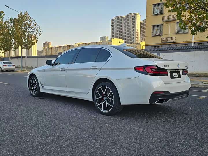 Фото 7 - BMW 5 Series