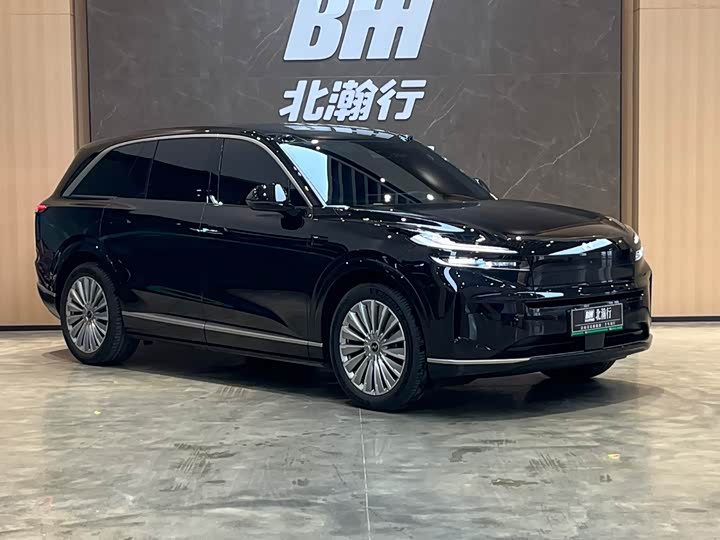 Фото 3 - Nio Onvo L90