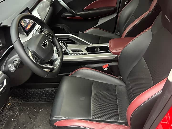 Photo 6 - Geely Coolray