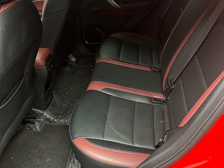 Photo 7 - Geely Coolray