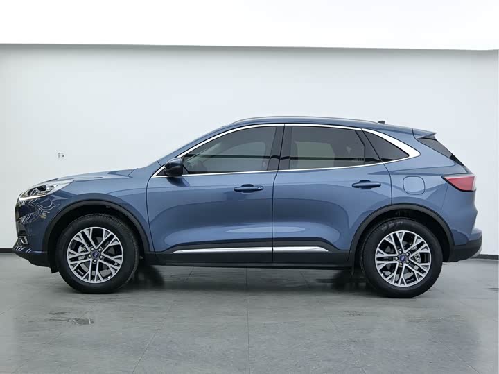 Фото 5 - Ford Escape