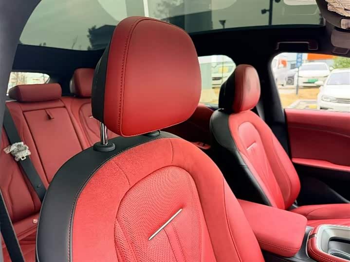 Фото 5 - Zeekr 007 GT