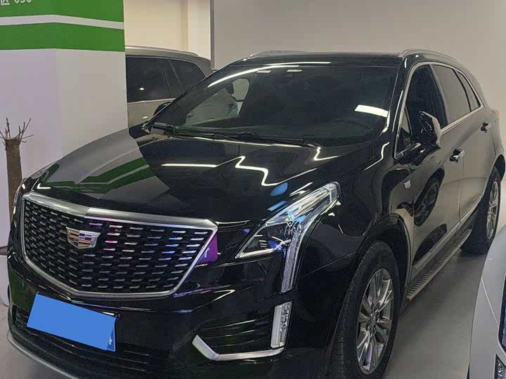 Фото 1 - Cadillac XT5