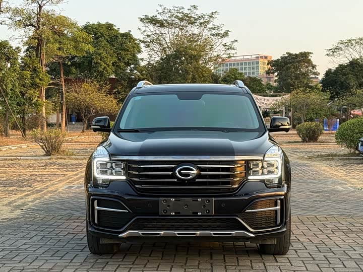 Фото 2 - GAC Trumpchi GS8