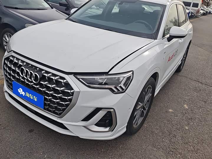 Фото 1 - Audi Q3