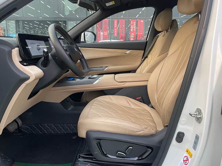 Фото 4 - Changan CS75 Plus