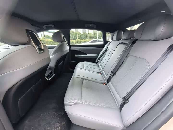 Фото 5 - Nissan N7