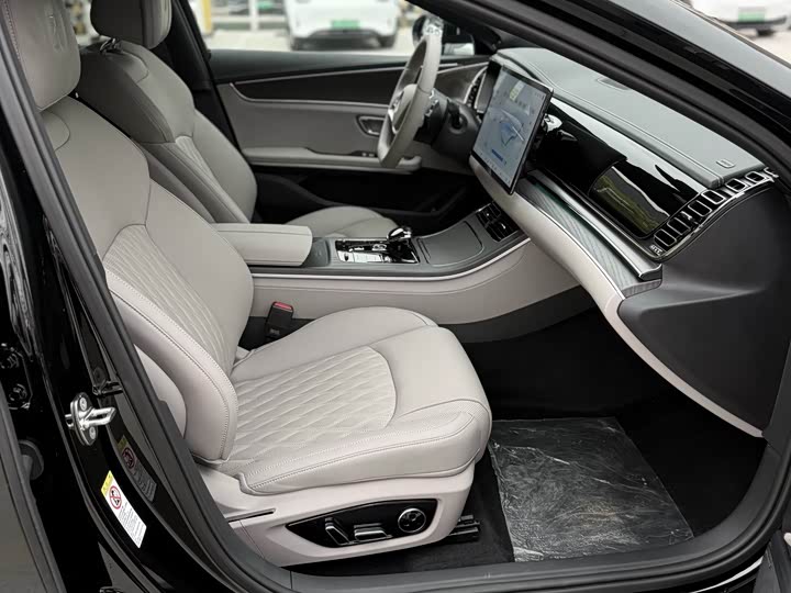 Фото 7 - BYD Han