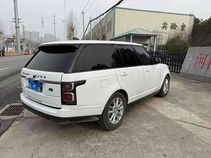 Photo 4 - Land Rover Range Rover