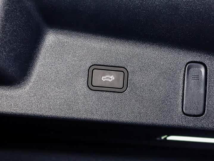 Фото 8 - Zeekr 9X