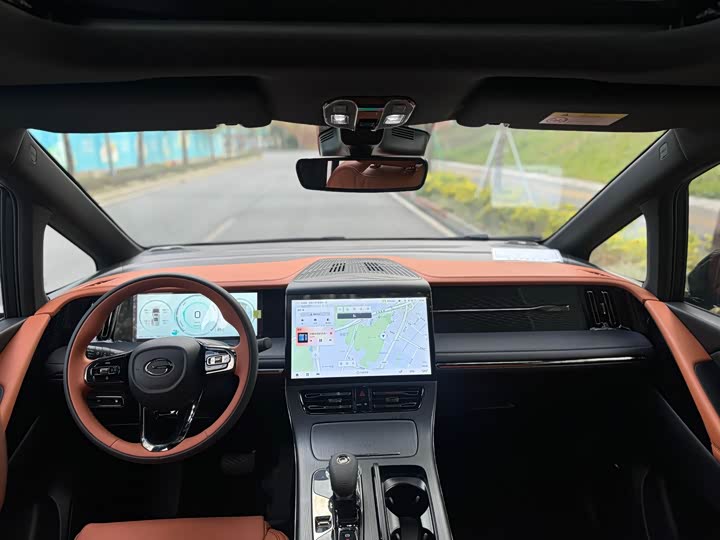 Фото 4 - GAC Trumpchi E9