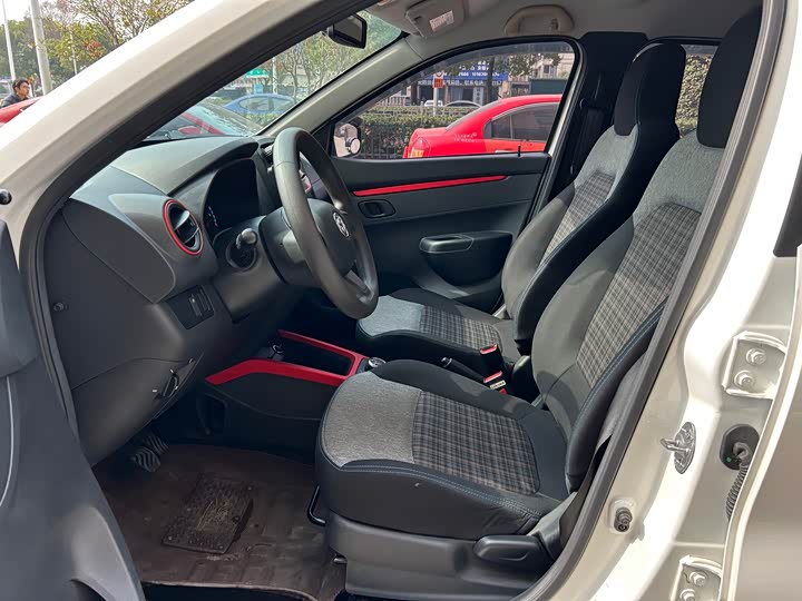 Фото 9 - Dongfeng Nammi Nano EX1 Pro