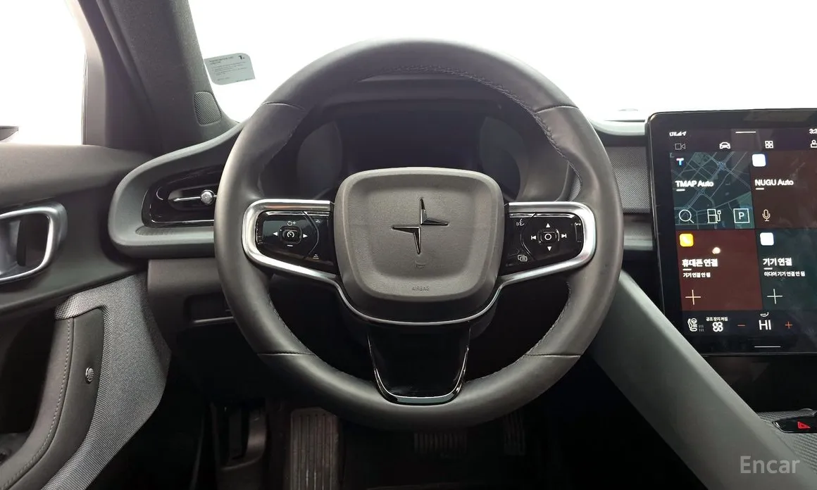 Фото 13 - Polestar 2