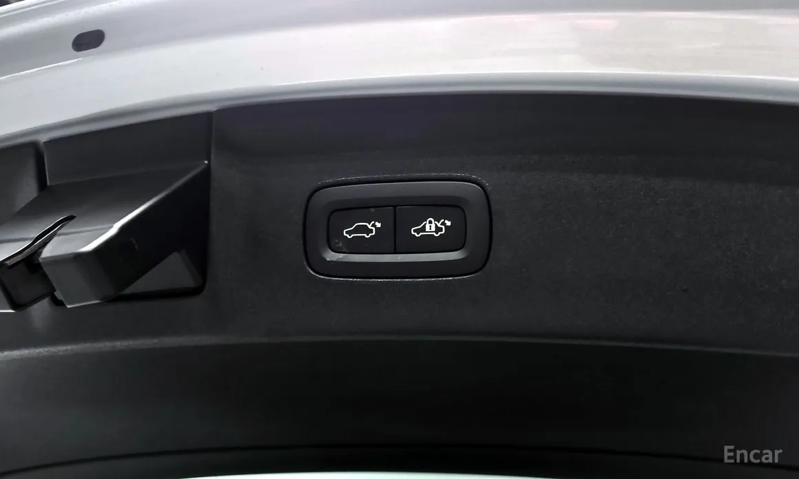 Фото 20 - Polestar 2