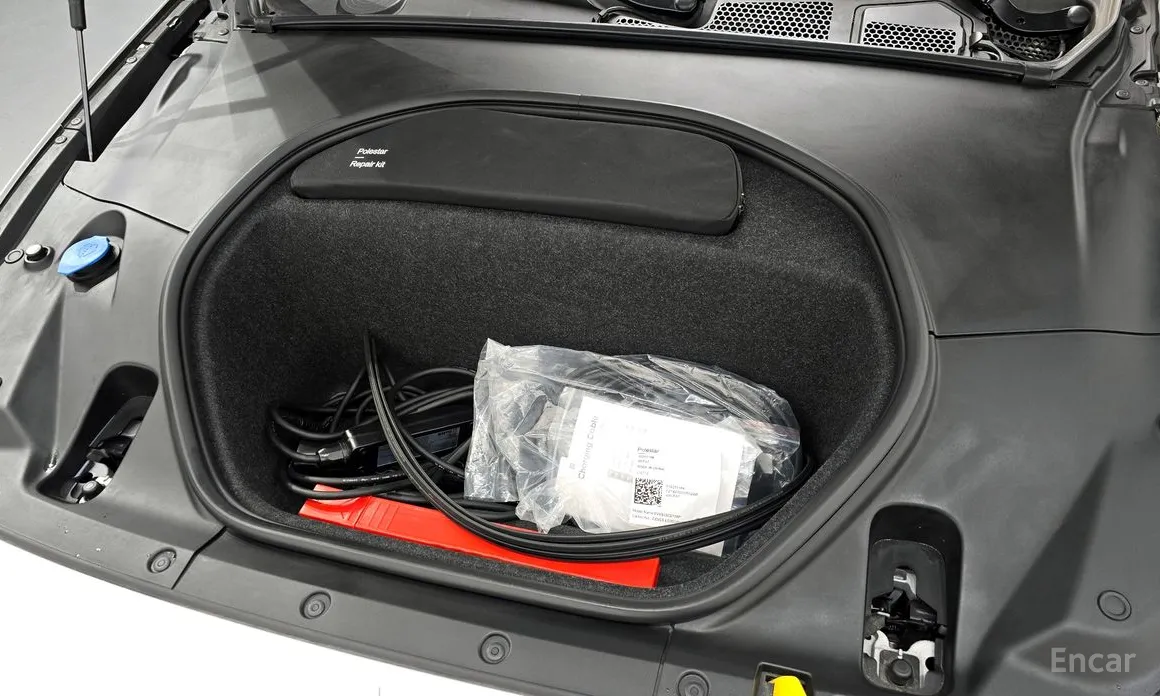 Фото 6 - Polestar 2