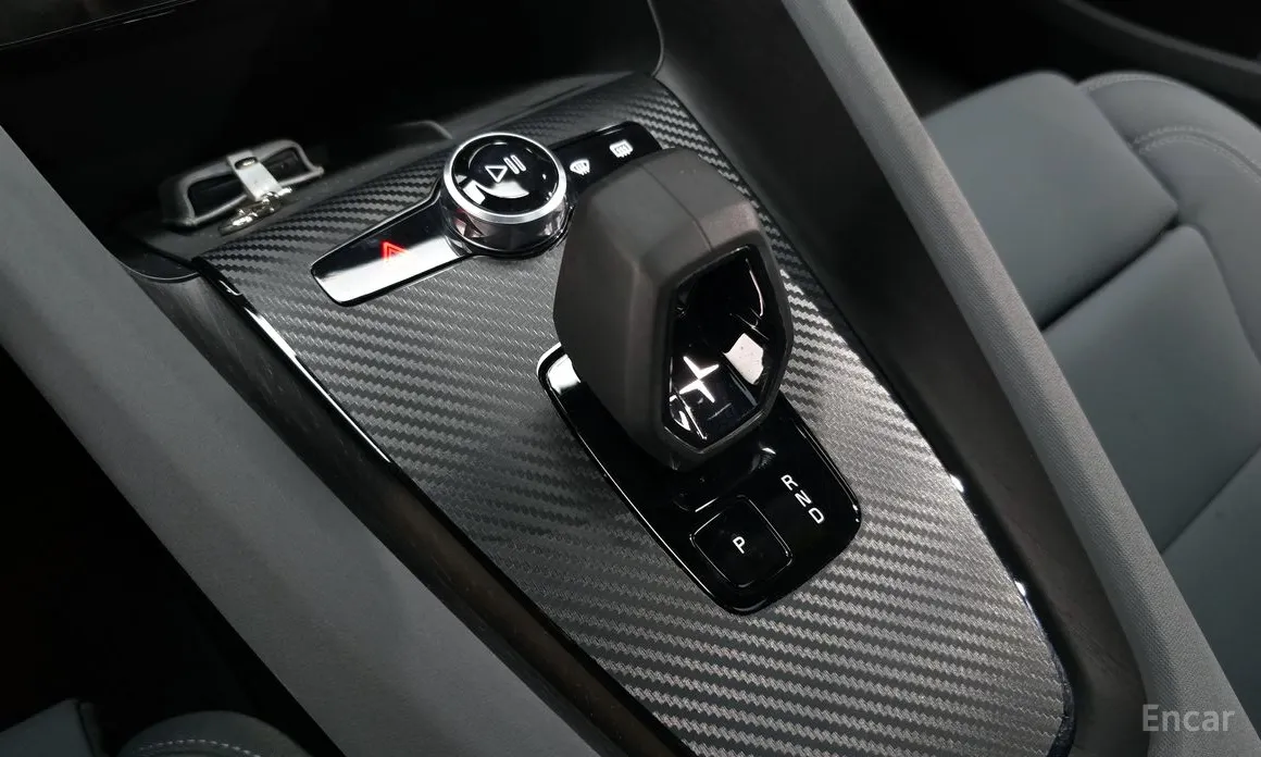 Фото 9 - Polestar 2