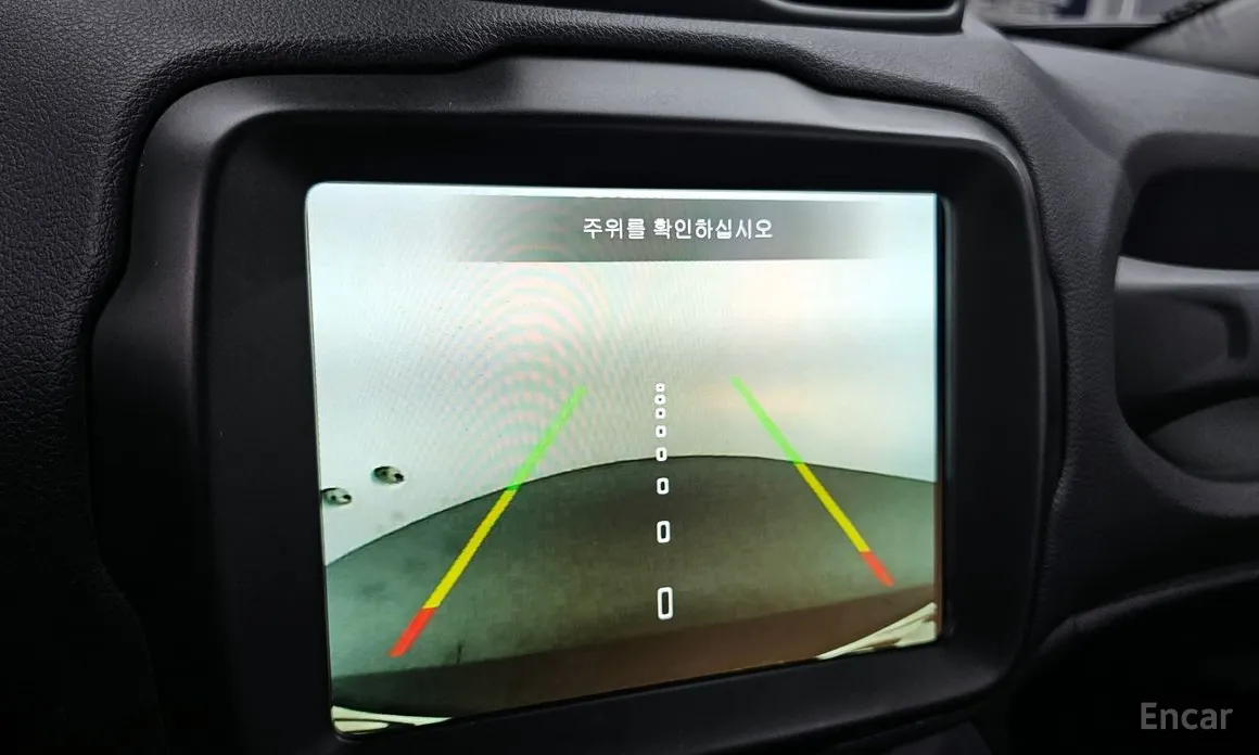 Фото 17 - Jeep Renegade