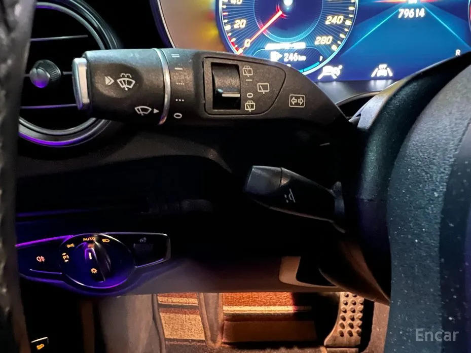 Фото 17 - Mercedes-Benz GLC-Class