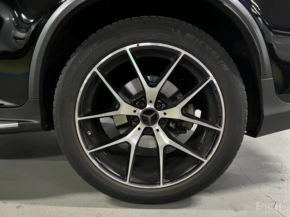 Фото 20 - Mercedes-Benz GLC-Class