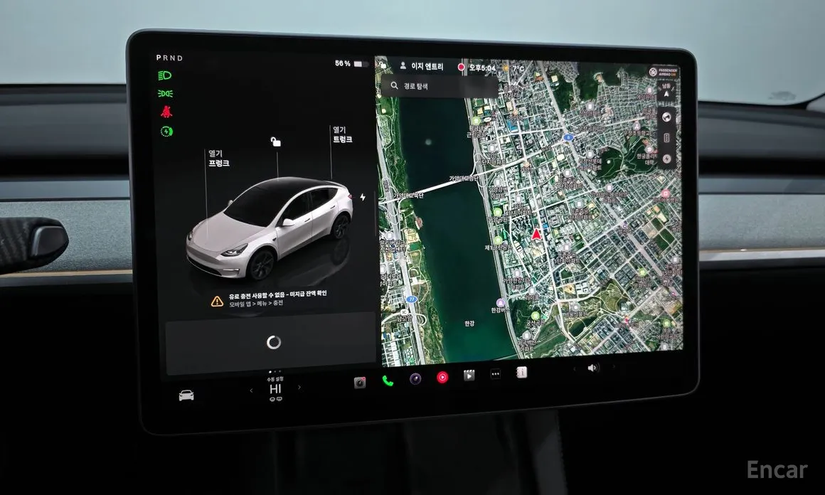 Фото 14 - Tesla Model Y