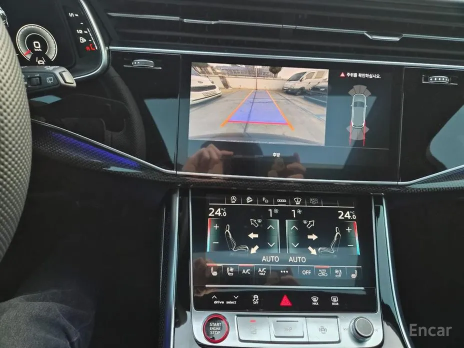 Фото 10 - Audi SQ7