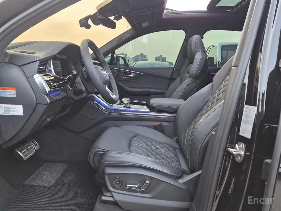 Фото 11 - Audi SQ7