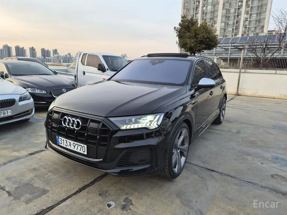 Фото 2 - Audi SQ7