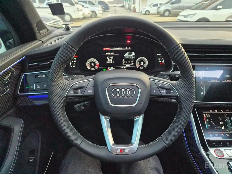 Фото 7 - Audi SQ7