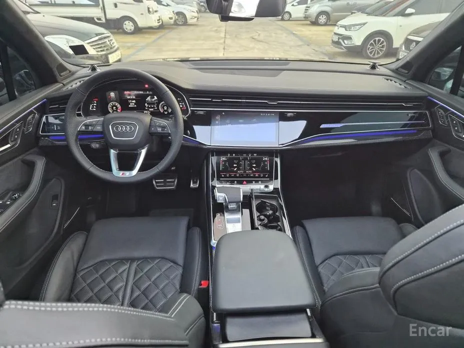 Фото 8 - Audi SQ7