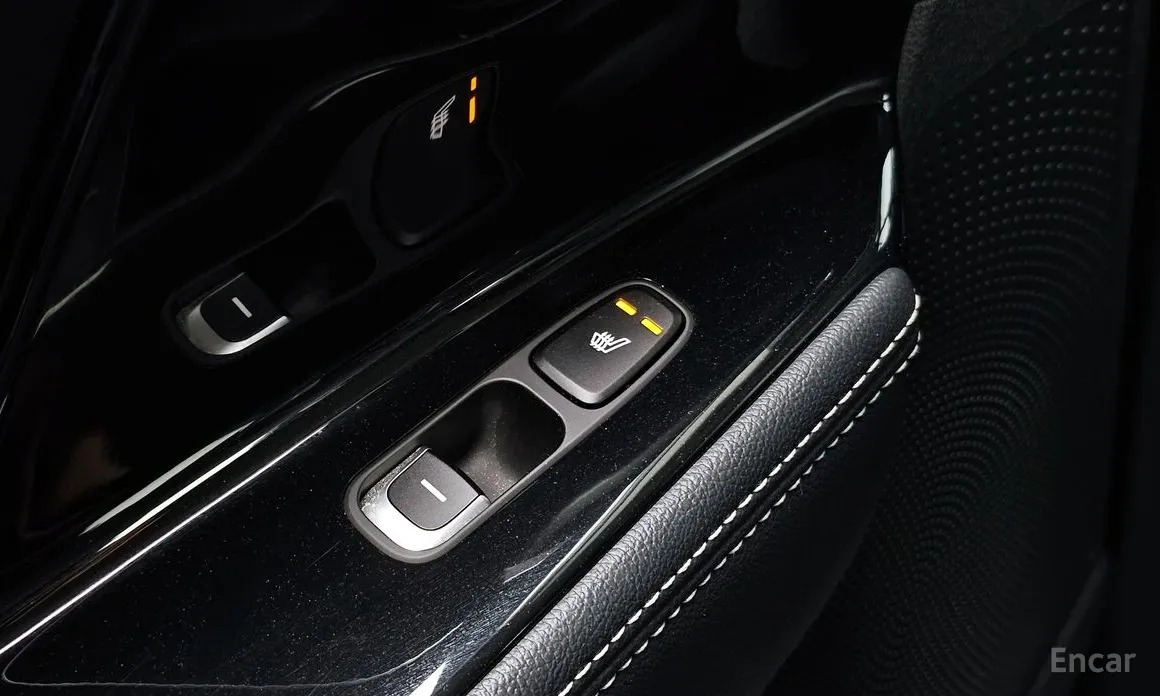 Фото 16 - Kia Niro