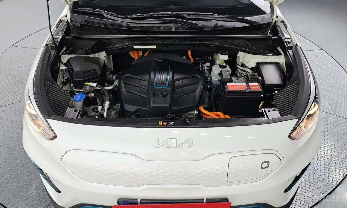 Фото 6 - Kia Niro