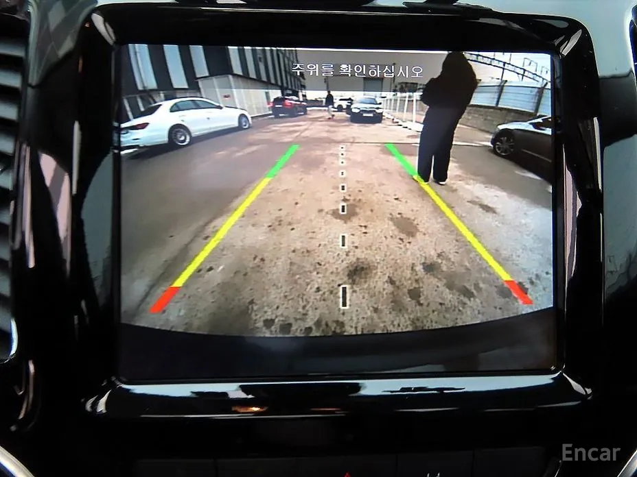 Фото 14 - Jeep Cherokee