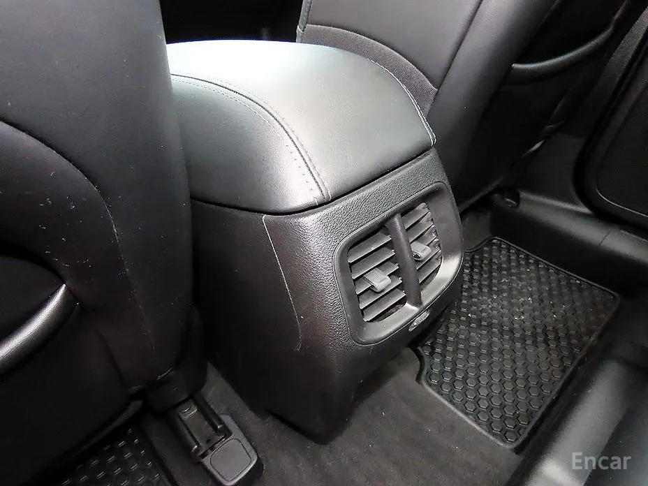 Фото 16 - Jeep Cherokee