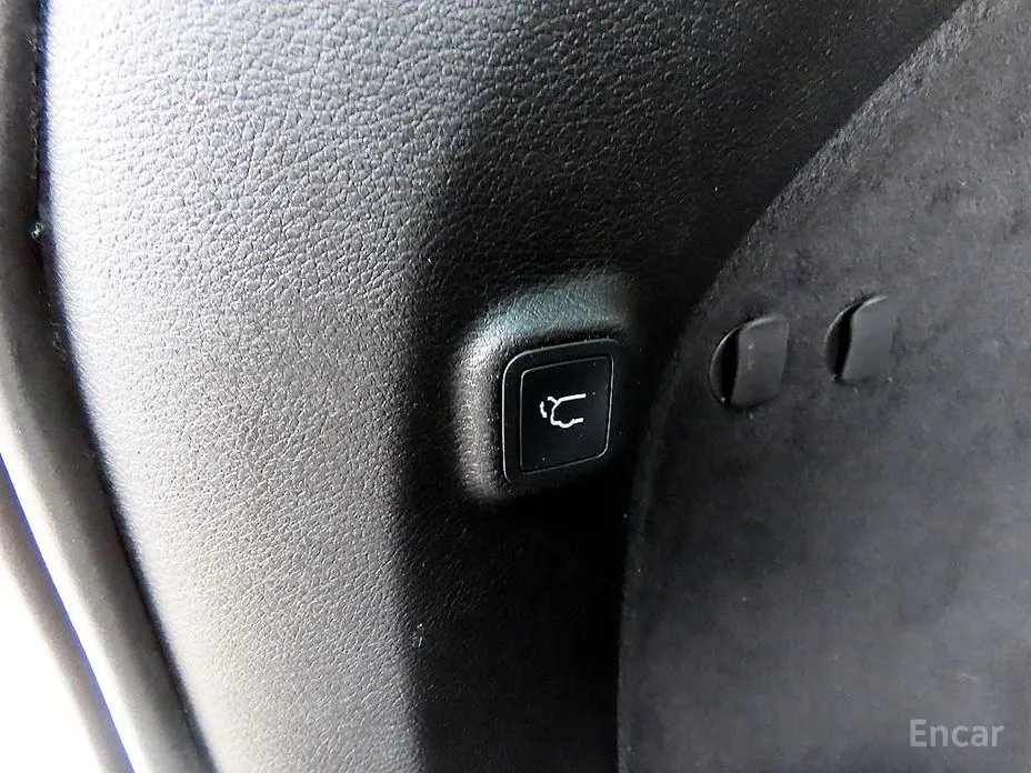 Фото 17 - Jeep Cherokee