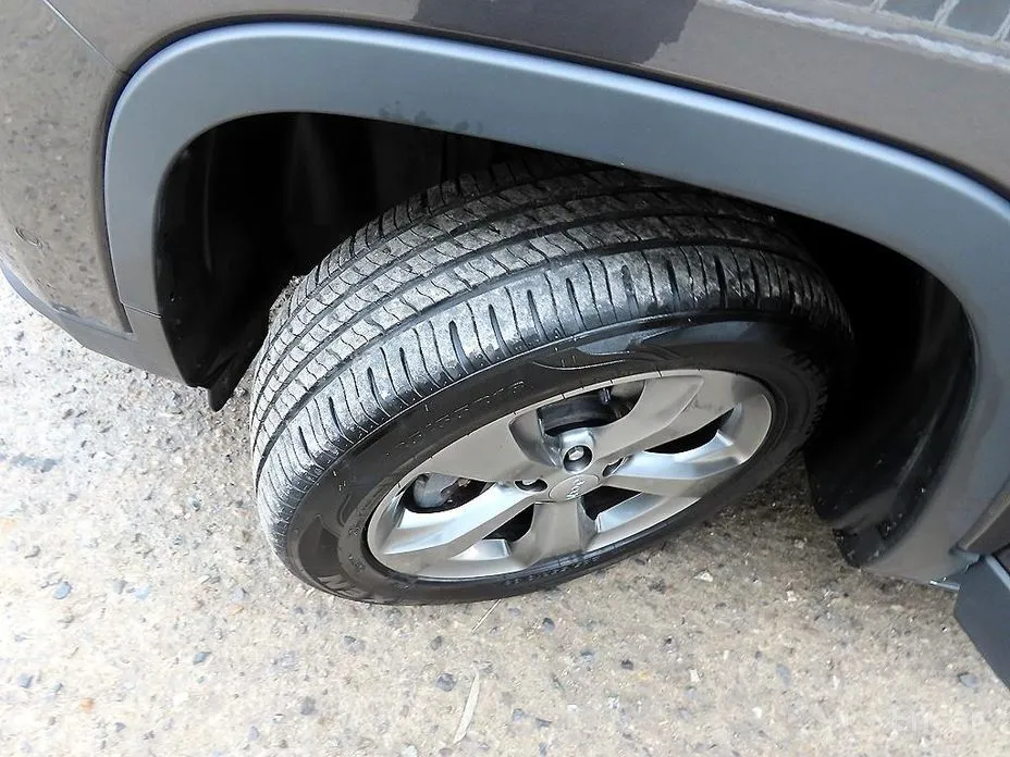 Фото 20 - Jeep Cherokee