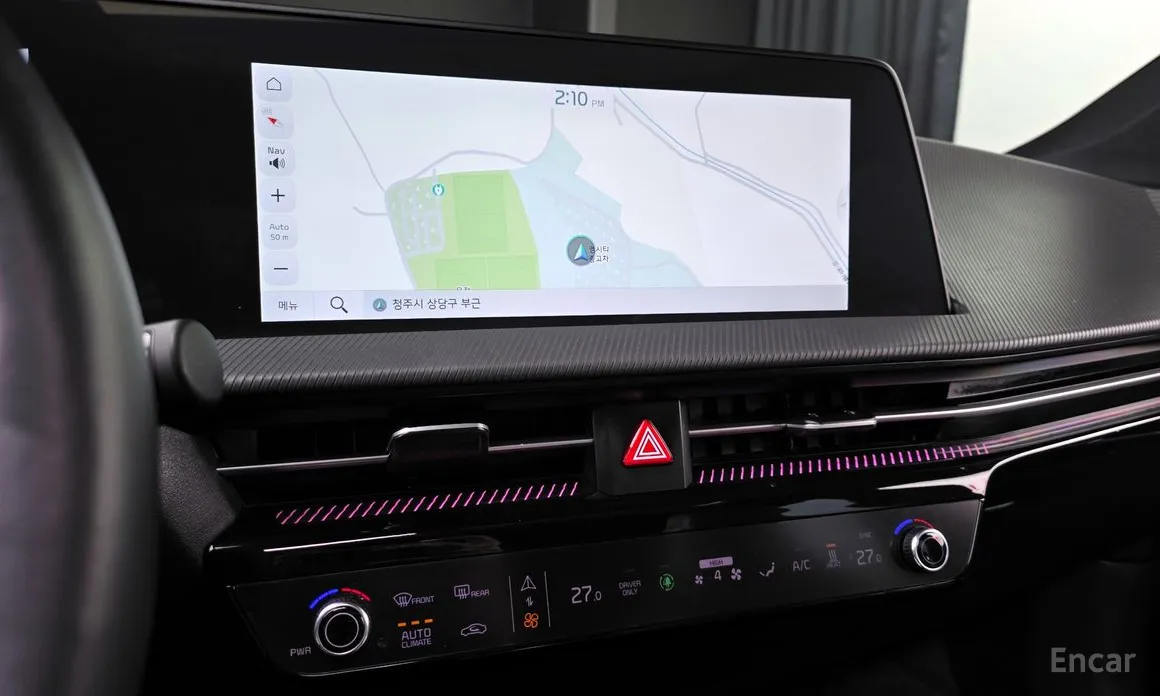 Фото 12 - Kia EV6