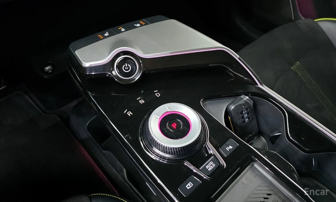 Фото 9 - Kia EV6