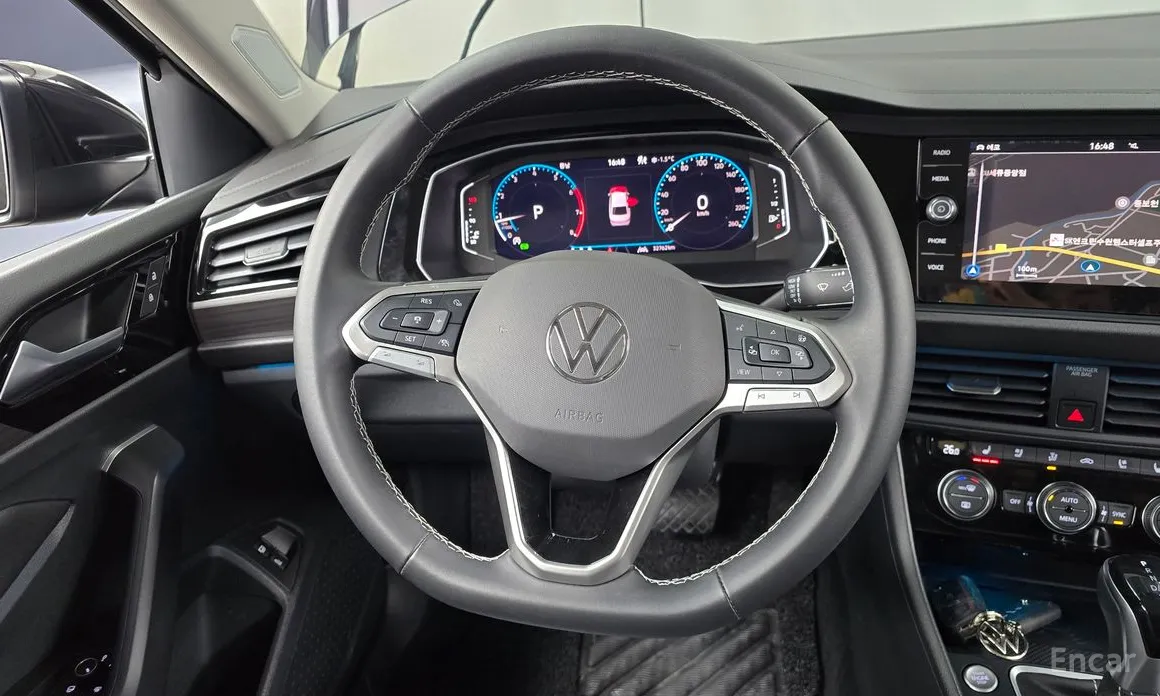 Photo 13 - Volkswagen Jetta