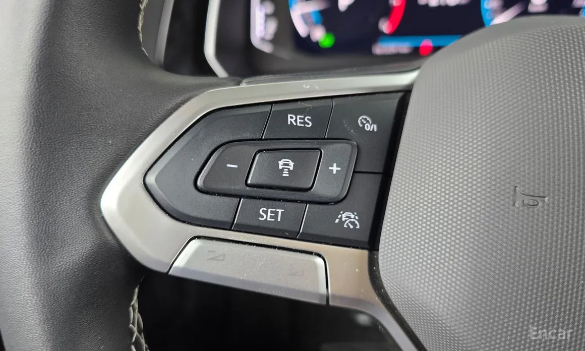 Photo 18 - Volkswagen Jetta