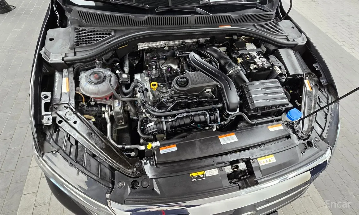 Photo 6 - Volkswagen Jetta