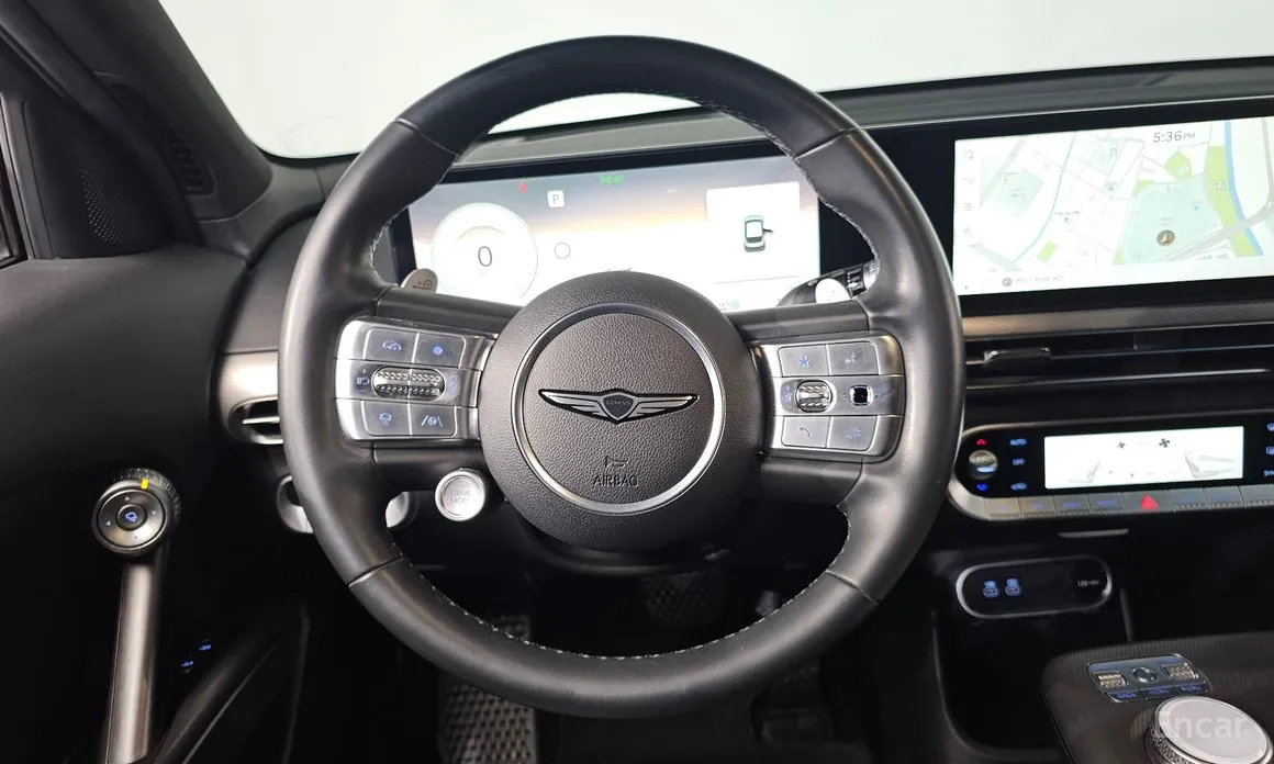 Фото 13 - Genesis GV60