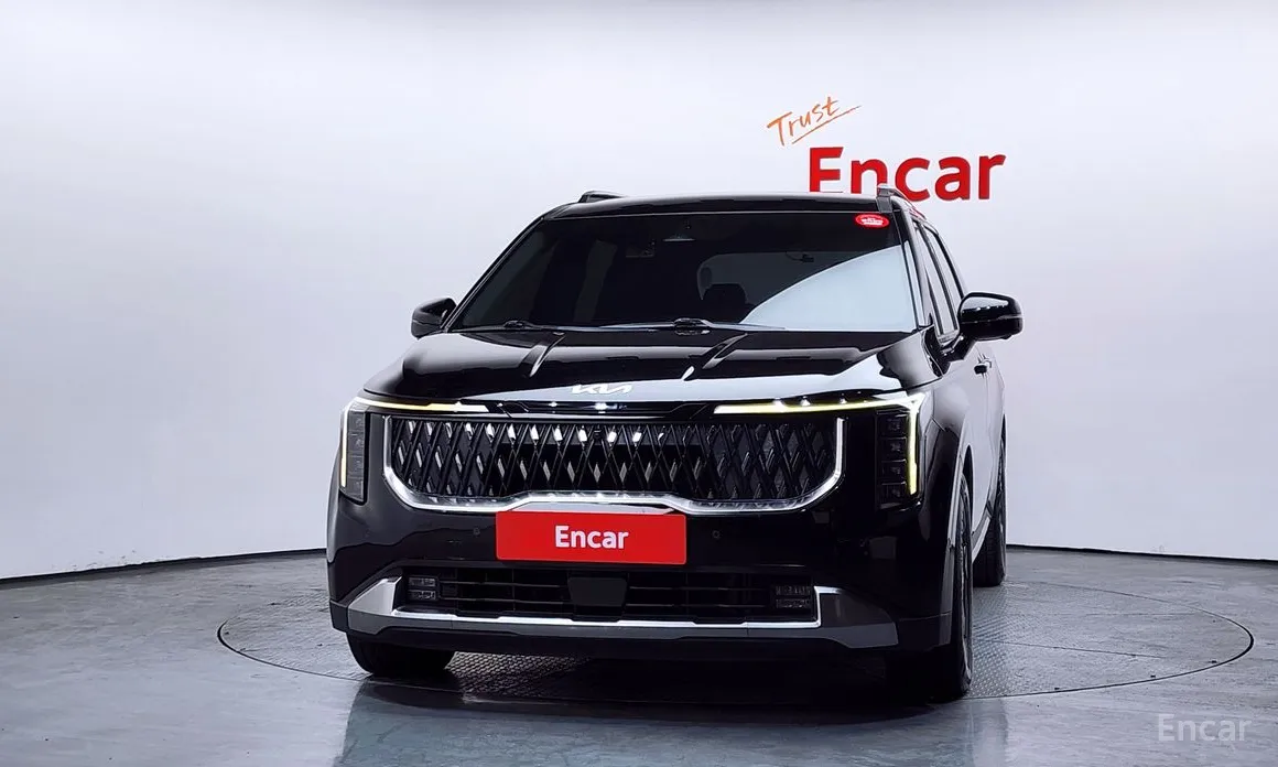 Фото 3 - Kia Carnival