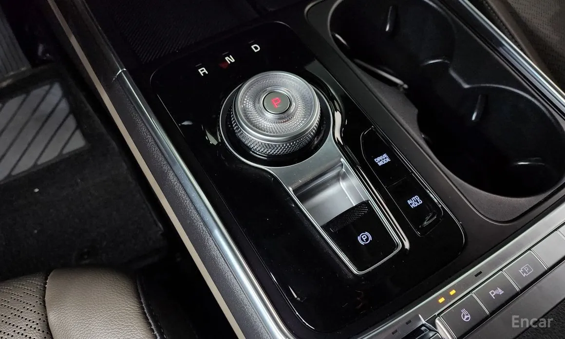 Фото 9 - Kia Carnival