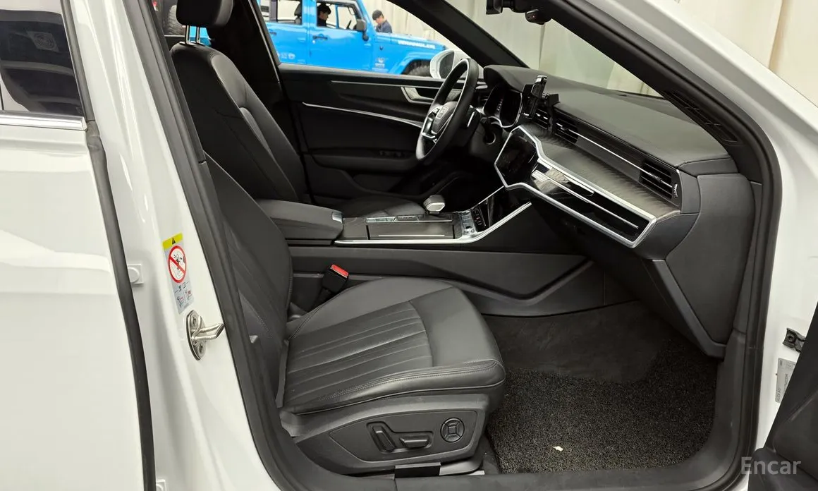 Фото 11 - Audi A6